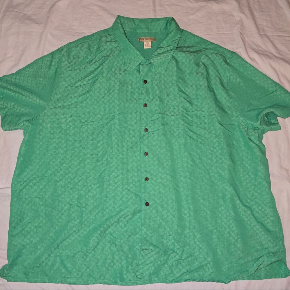 Vibrant Teal Casual Button-Down Shirt